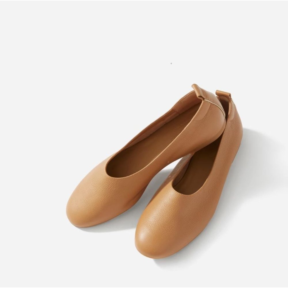 Everlane The Italian Leather Day Glove in Caramel Womens Shoes Loafer Flats
